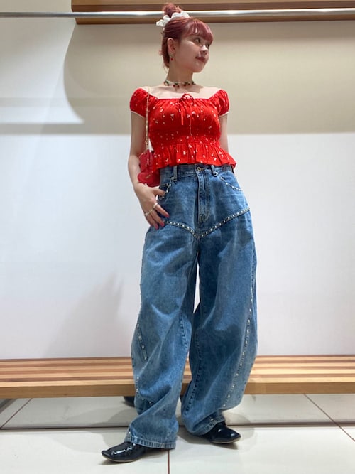FURFUR（ファーファー）の「【WEB限定】フラワーブーケプリント