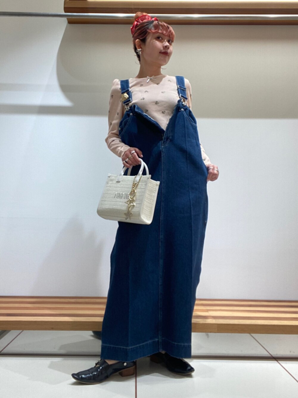 FURFUR（ファーファー）の「サイドスリットジャンパースカート