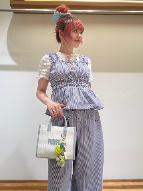 WEB・一部店舗限定カラー】ギンガムチェックシャーリングブラウス