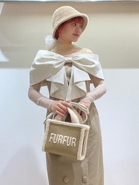 「アイテム（その他ヘアアクセサリー）」を使った、FURFURさん（レディース・154cm）の秋コーディネート