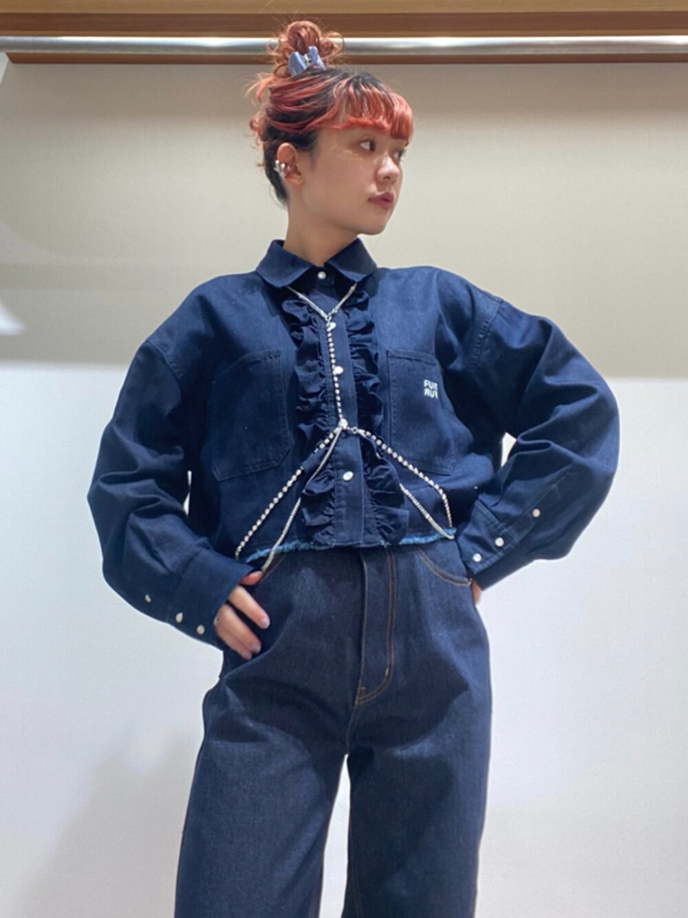 FURFUR ロゴ刺繍クロップドシャツ FURFUR ロゴ刺繍クロップドシャツ