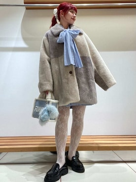 「アイテム（ステンカラーコート）」を使った、FURFURさん（レディース・154cm）の秋コーディネート