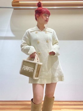 「アイテム（ピーコート）」を使った、FURFURさん（レディース・154cm）の秋コーディネート