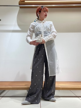 「刺繍」｜「アイテム（パンプス）」を使った、FURFURさん（レディース・154cm）の冬コーディネート