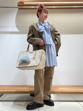 「アイテム（チャーム）」を使った、FURFURさん（レディース・154cm）の夏コーディネート