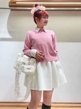 「アイテム（スマホグッズ）」を使った、FURFURさん（レディース・154cm）の秋コーディネート