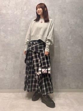 「アイテム（スウェット）」を使った、FURFURさん（レディース・163cm）の夏コーディネート