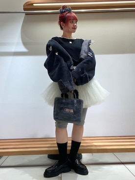 「アイテム（ダッフルコート）」を使った、FURFURさん（レディース・154cm）の秋コーディネート