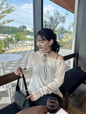 「JEANASIS（ジーナシス）の【フィー企画】ベロアサイドスナップロンT/1048179（Tシャツ/カットソー、ホワイト系）」を使った、uta__17さん（レディース）の夏コーディネート