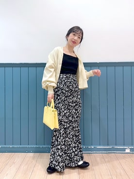 「FOREVER 21（フォーエバー トゥエンティーワン）のアイテム（スカート）」を使った、forever21_officialさん（レディース・165cm）の春コーディネート