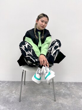 「FOREVER 21」｜「アイテム（MA-1）」を使った、forever21_officialさん（レディース・165cm）の春コーディネート