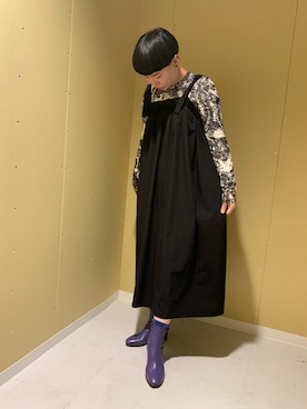 「パープル×黒」｜「アイテム（シューズ）」を使った、HIMIKO　髙島屋京都店さん（レディース・160cm）の秋コーディネート