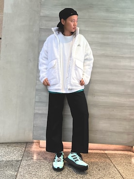 「長袖Tシャツ」｜「アイテム（ナイロンジャケット）」を使った、NYさん（メンズ・174cm）の秋コーディネート