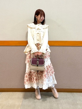 「アイテム（スカート）」を使った、白あんさん（レディース・162cm）の秋コーディネート