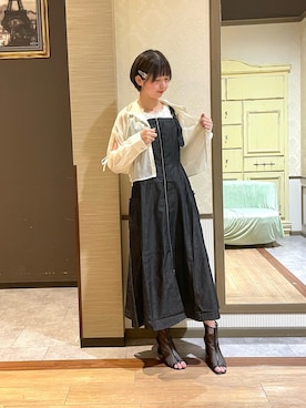「アイテム（ジャンパースカート）」を使った、白あんさん（レディース・161cm）の夏コーディネート