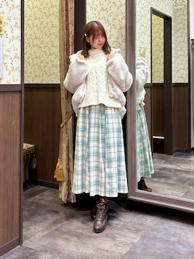 「アイテム（その他アウター）」を使った、白あんさん（レディース・162cm）の秋コーディネート