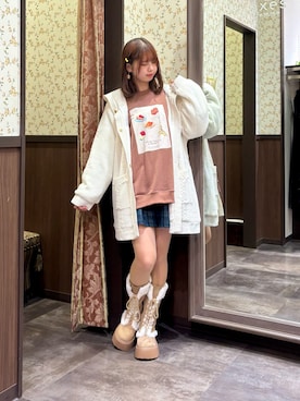 「アイテム（カーディガン/ボレロ）」を使った、白あんさん（レディース・162cm）の秋コーディネート