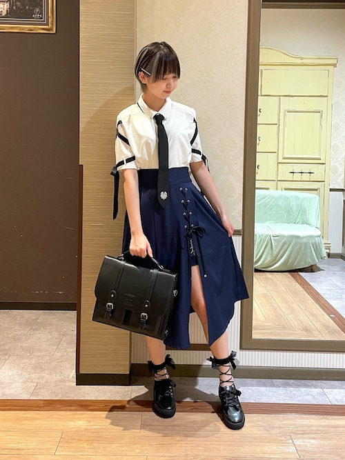 axes femmeポエティックダークマリンスカート