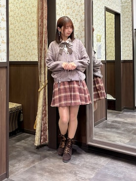 「アイテム（カーディガン/ボレロ）」を使った、白あんさん（レディース・162cm）の秋コーディネート