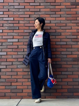 「CELINE（セリーヌ）のアイテム」を使った、MoonAesilさん（レディース・165cm）の冬コーディネート