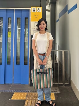 「アイテム（ベスト）」を使った、MoonAesilさん（レディース・165cm・30代）の夏コーディネート