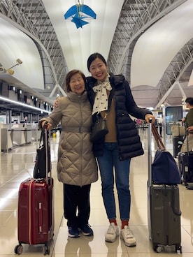 「LONGCHAMP（ロンシャン）のアイテム」を使った、MoonAesilさん（レディース・165cm）の冬コーディネート