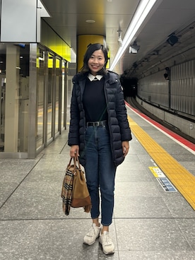 「アイテム（音楽/本・雑誌）」を使った、MoonAesilさん（レディース・165cm）の秋コーディネート