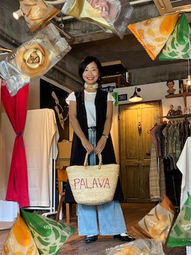 「URBAN RESEARCH DOORS（アーバンリサーチドアーズ）のアイテム（Tシャツ/カットソー、ホワイト系）」を使った、MoonAesilさん（レディース・165cm）の春コーディネート