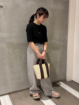 「20代後半」｜「アイテム（アクセサリー）」を使った、YOKO  HONDAさん（レディース・152cm）の春コーディネート
