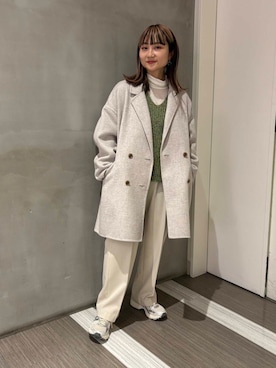 「冬の差し色コーデ」｜「アイテム（ジャケット/アウター）」を使った、YOKO  HONDAさん（レディース・152cm）の冬コーディネート