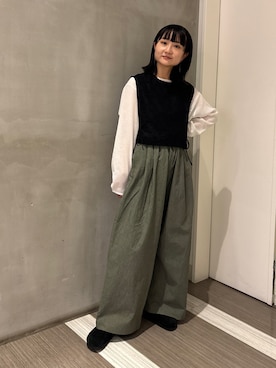 「アイテム（ベスト）」を使った、YOKO  HONDAさん（レディース・152cm・30代）の秋コーディネート