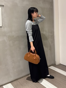 「アイテム（バレエシューズ）」を使った、YOKO  HONDAさん（レディース・152cm）の秋コーディネート