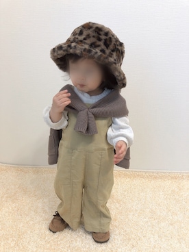 「petit main（プティマイン）のアイテム（サロペット/オーバーオール）」を使った、kanchaaさん（キッズ・80cm）の秋コーディネート