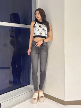 「GYDA（ジェイダ）のBASICチャンキーサンダル（サンダル、ホワイト系）」を使った、katsusaさん（レディース・161cm）の夏コーディネート
