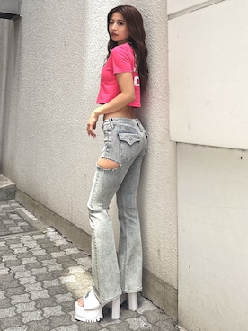 「GYDA（ジェイダ）のSquare gydaバイカラーショートTシャツ（Tシャツ/カットソー、ピンク系）」を使った、katsusaさん（レディース・161cm）の春コーディネート