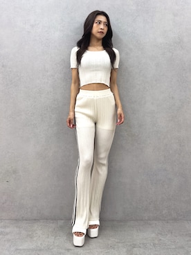 「アイテム（ニット/セーター）」を使った、katsusaさん（レディース・161cm）の夏コーディネート