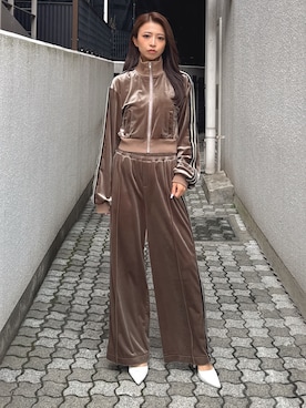 「GYDA（ジェイダ）のアイテム（パンプス）」を使った、katsusaさん（レディース・161cm）の秋コーディネート