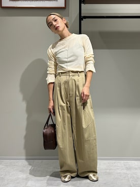 「Ungrid（アングリッド）のアイテム（バレエシューズ）」を使った、松岡奈瑠さん（レディース・157cm）の秋コーディネート