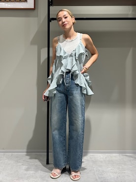 「アイテム（キャミソール、グリーン系）」を使った、松岡奈瑠さん（レディース・157cm）の夏コーディネート