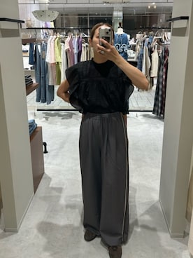 松岡奈瑠さん（レディース・157cm）の春コーディネート