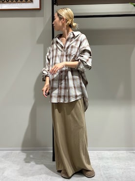 「Ungrid（アングリッド）のビッグルーズチェックシャツ（シャツ/ブラウス）」を使った、松岡奈瑠さん（レディース・157cm）の秋コーディネート