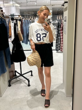 「アイテム（水着）」を使った、松岡奈瑠さん（レディース・157cm）の夏コーディネート