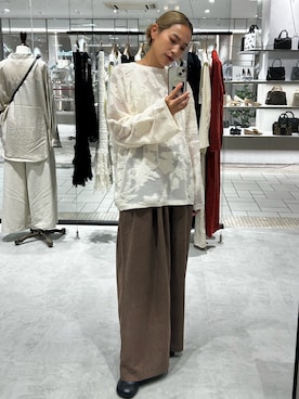 松岡奈瑠さんのコーディネート