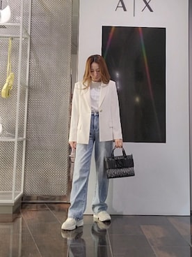 「ARMANI EXCHANGE（アルマーニエクスチェンジ）の【A|X アルマーニ エクスチェンジ】BOXロゴバックル　ミニハンドバッグ（オールオーバーロゴ）（ハンドバッグ、ブラック系）」を使った、♡aYuMiiiiiiiiさん（レディース・158cm）の春コーディネート
