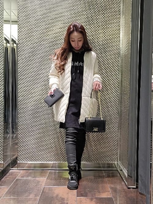 【関税込】ARMANI EXCHANGE JODIE ウォレットS Armani Exchange Women's Jodie, Sustainable, Gold Chain