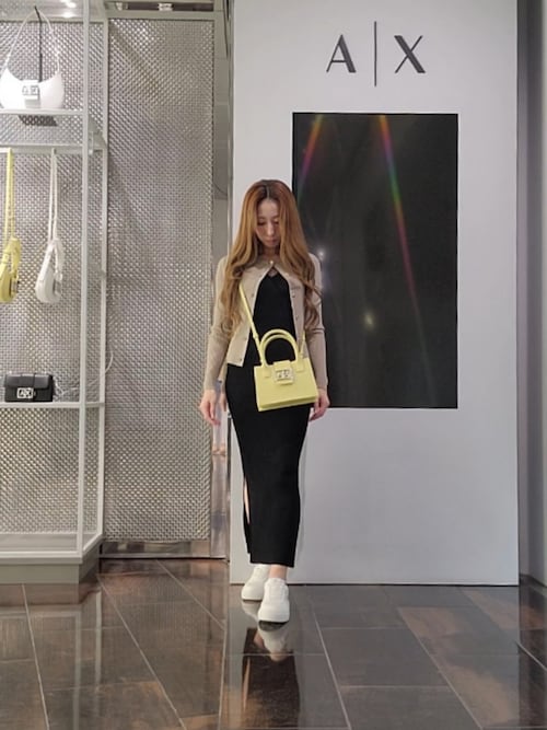 ARMANI EXCHANGE ワンピース 「A|X アルマーニ エクスチェンジ」V