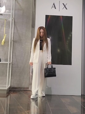 「ARMANI EXCHANGE（アルマーニエクスチェンジ）の【A|Xアルマーニ エクスチェンジ】BOXロゴバックル　ミニハンドバッグ（ハンドバッグ、ブラック系）」を使った、♡aYuMiiiiiiiiさん（レディース・158cm）の春コーディネート