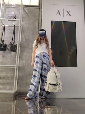 「ARMANI EXCHANGE（アルマーニエクスチェンジ）の【A|X アルマーニ エクスチェンジ】スパンコールロゴ 半袖クルーネックTシャツ/REGULAR BOXY（Tシャツ/カットソー、ホワイト系）」を使った、♡aYuMiiiiiiiiさん（レディース・158cm）の夏コーディネート