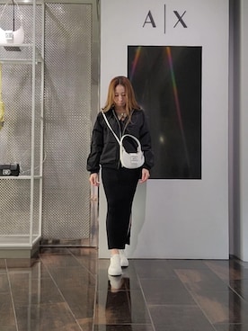 「ARMANI EXCHANGE（アルマーニエクスチェンジ）の【A|X アルマーニ エクスチェンジ】Vネックニットワンピース（ワンピース、ブラック系）」を使った、♡aYuMiiiiiiiiさん（レディース・158cm）の春コーディネート