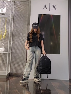 「ARMANI EXCHANGE（アルマーニエクスチェンジ）の【A|X アルマーニ エクスチェンジ】IA パッチワークデザイン デニムパンツ_J52 LOW RISE RELAXED（デニムパンツ、ブルー系）」を使った、♡aYuMiiiiiiiiさん（レディース・158cm）の春コーディネート